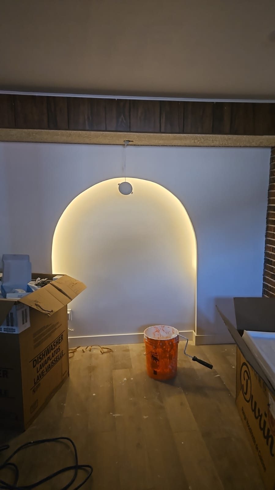 Arched feature wall after renovation with LED cove lighting